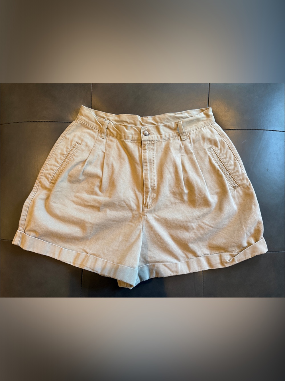 Jones New York Sport Khaki Pleated High-Waist Shorts